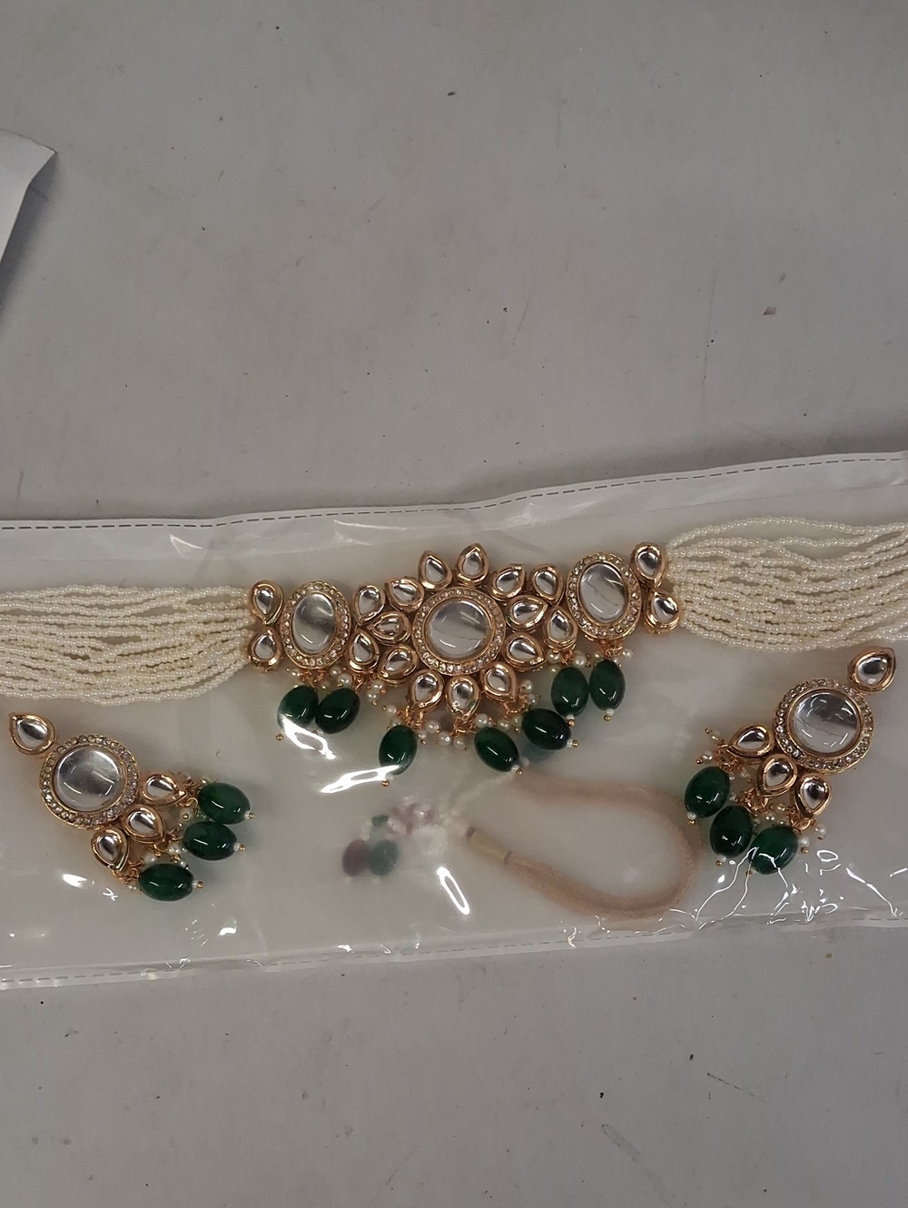 NWT Traditional Kundan Pearl Choker Necklace Set with Green Beads
